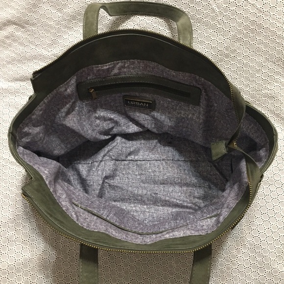 Urban Expressions VEGAN leather Purse olive army green stars black gold - Picture 2 of 8